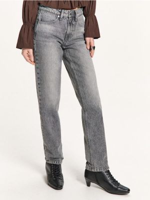 Jeansy damskie w miejskim stylu casualowe ze sklepu: Cropp w kategorii: Jeansy damskie - zdjęcie 4198BBB-532-6969_824FK-90J
