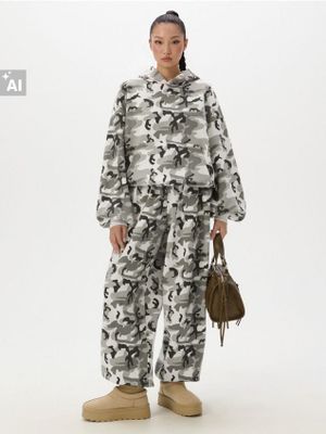 Spodnie męskie jesienne w militarnym stylu ze sklepu: Cropp w kategorii: Spodnie męskie