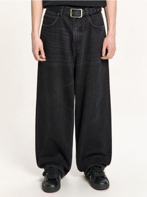 Jeansy męskie wiosenne ze sklepu: Cropp w kategorii: Jeansy męskie - zdjęcie 4198BBB-532-6969_832FO-99J