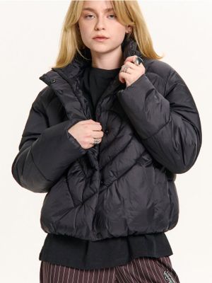 Kurtka damska casual ze sklepu: Cropp w kategorii: Kurtki damskie - zdjęcie 4198BBB-532-6969_923HW-99X