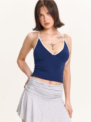 Bluzka damska casual ze sklepu: Cropp w kategorii: Bluzki damskie - zdjęcie 4198BBB-532-6969_943FL-95X