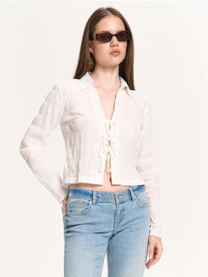 Koszula damska na wiosnę casual ze sklepu: Cropp w kategorii: Koszule damskie - zdjęcie 4198BBB-532-6969_953HW-00X