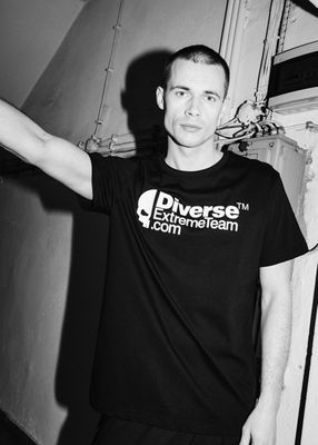 DiverseExtreme - Bluzka damska w stylu młodzieżowym ze sklepu: Diverse w kategorii: Bluzki damskie - zdjęcie 44D75FA-DAF-8163_10048792