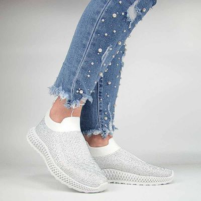 Buty sportowe damskie na wiosnę ze sklepu: senity.pl w kategorii: Buty sportowe damskie - zdjęcie 463F26-4FF-12970_4734