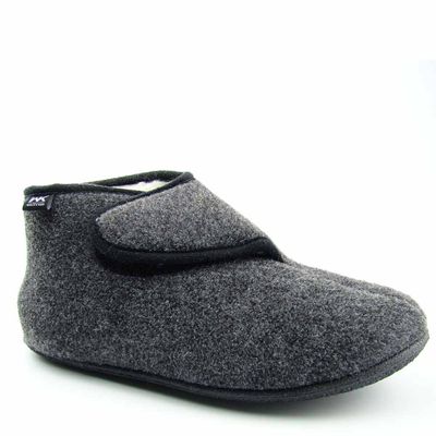 Kapcie męskie na zimę ze sklepu: senity.pl w kategorii: Kapcie męskie - zdjęcie 463F26-4FF-12970_5038