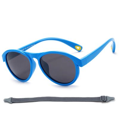 Okulary przeciwsłoneczne STYLION ze sklepu: Stylion w kategorii: Okulary przeciwsłoneczne męskie - zdjęcie 4D4DD33-06F-2088_10156