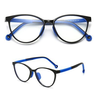 Okulary korekcyjne damskie ze sklepu: Stylion w kategorii: Okulary korekcyjne damskie - zdjęcie 4D4DD33-06F-2088_10422