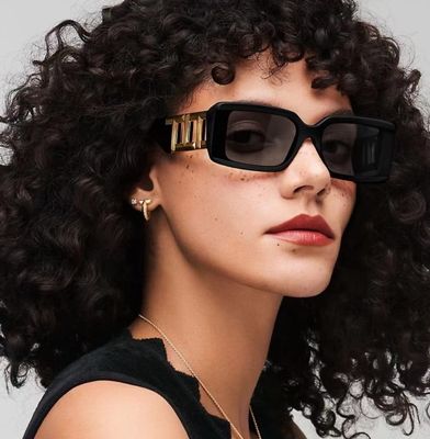 Okulary przeciwsłoneczne damskie ze sklepu: Stylion w kategorii: Okulary przeciwsłoneczne damskie - zdjęcie 4D4DD33-06F-2088_294