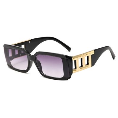 Okulary przeciwsłoneczne damskie ze sklepu: Stylion w kategorii: Okulary przeciwsłoneczne damskie - zdjęcie 4D4DD33-06F-2088_295