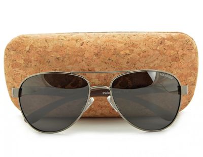 Okulary przeciwsłoneczne ze sklepu: Stylion w kategorii: Okulary przeciwsłoneczne męskie - zdjęcie 4D4DD33-06F-2088_4527