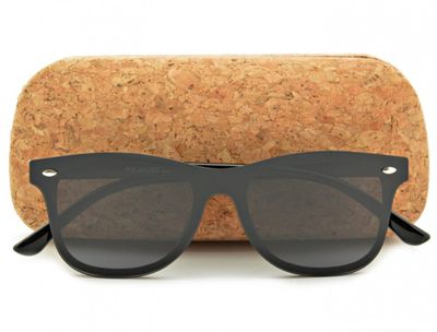 Okulary przeciwsłoneczne POLARZONE ze sklepu: Stylion w kategorii: Okulary przeciwsłoneczne męskie - zdjęcie 4D4DD33-06F-2088_4577