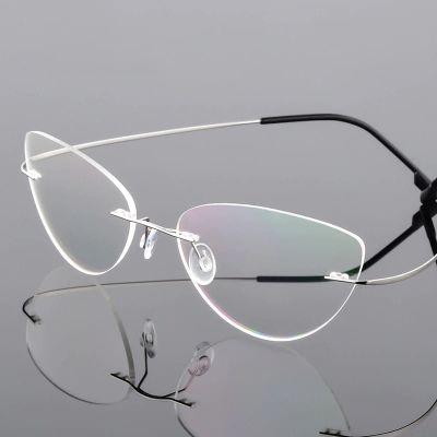 Okulary korekcyjne damskie ze sklepu: Stylion w kategorii: Okulary korekcyjne damskie - zdjęcie 4D4DD33-06F-2088_4742