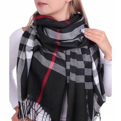 Szalik/chusta ze sklepu: Stylion w kategorii: Szaliki i chusty damskie - zdjęcie 4D4DD33-06F-2088_4862