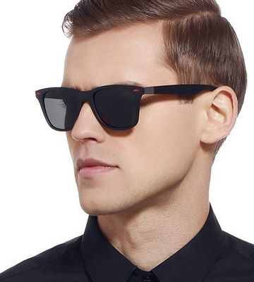 Okulary przeciwsłoneczne ze sklepu: Stylion w kategorii: Okulary przeciwsłoneczne męskie - zdjęcie 4D4DD33-06F-2088_4875