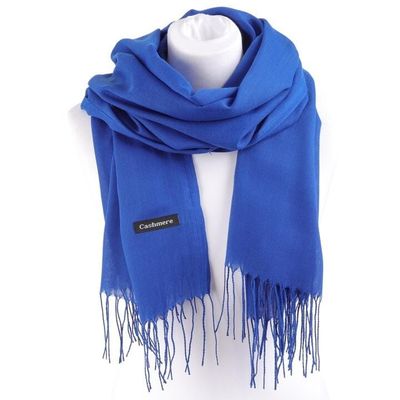 Szalik/chusta ze sklepu: Stylion w kategorii: Szaliki i chusty damskie - zdjęcie 4D4DD33-06F-2088_4892