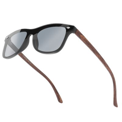 Okulary przeciwsłoneczne ze sklepu: Stylion w kategorii: Okulary przeciwsłoneczne męskie - zdjęcie 4D4DD33-06F-2088_5287