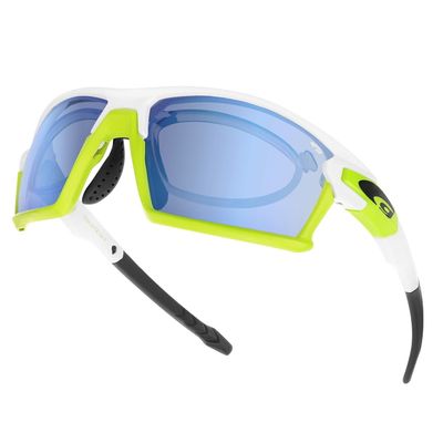 Okulary przeciwsłoneczne ze sklepu: Stylion w kategorii: Okulary przeciwsłoneczne męskie - zdjęcie 4D4DD33-06F-2088_5295