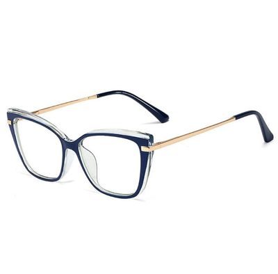Okulary korekcyjne damskie ze sklepu: Stylion w kategorii: Okulary korekcyjne damskie - zdjęcie 4D4DD33-06F-2088_5419