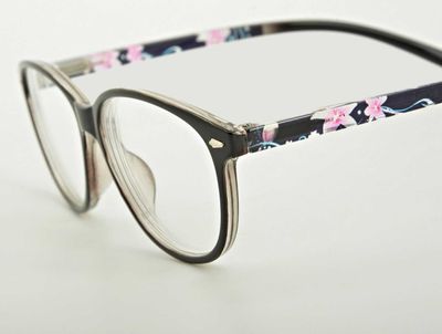 Okulary korekcyjne damskie ze sklepu: Stylion w kategorii: Okulary korekcyjne damskie - zdjęcie 4D4DD33-06F-2088_5653