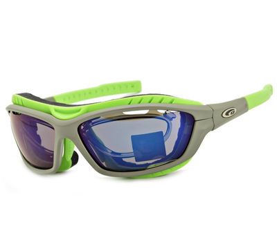 Okulary przeciwsłoneczne GOGGLE ze sklepu: Stylion w kategorii: Okulary przeciwsłoneczne męskie - zdjęcie 4D4DD33-06F-2088_5806