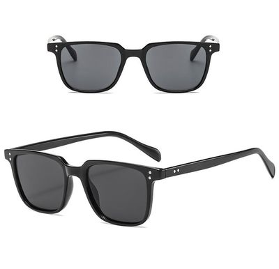 Okulary przeciwsłoneczne STYLION ze sklepu: Stylion w kategorii: Okulary przeciwsłoneczne męskie - zdjęcie 4D4DD33-06F-2088_649