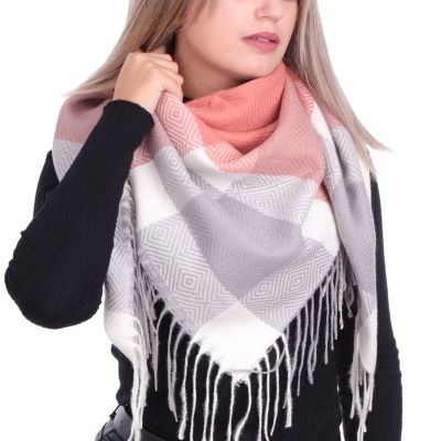 Szalik/chusta ze sklepu: Stylion w kategorii: Szaliki i chusty damskie - zdjęcie 4D4DD33-06F-2088_6559