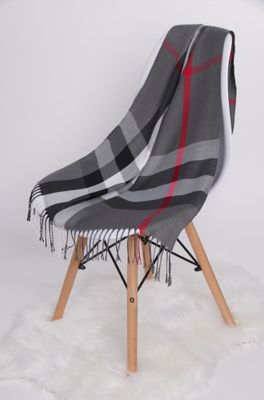 STYLION - Szalik/chusta ze sklepu: Stylion w kategorii: Szaliki i chusty damskie - zdjęcie 4D4DD33-06F-2088_6570