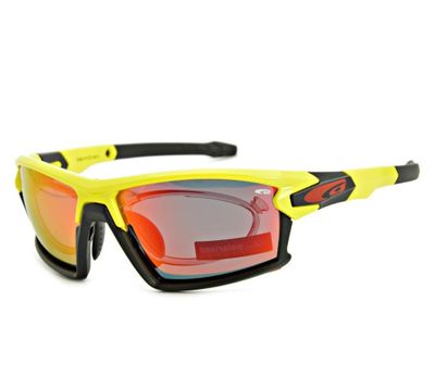 Okulary przeciwsłoneczne GOGGLE ze sklepu: Stylion w kategorii: Okulary przeciwsłoneczne męskie - zdjęcie 4D4DD33-06F-2088_6837
