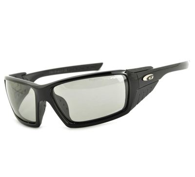 Okulary przeciwsłoneczne ze sklepu: Stylion w kategorii: Okulary przeciwsłoneczne męskie - zdjęcie 4D4DD33-06F-2088_6840