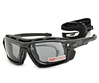 Okulary przeciwsłoneczne GOGGLE ze sklepu: Stylion w kategorii: Okulary przeciwsłoneczne męskie - zdjęcie 4D4DD33-06F-2088_6841