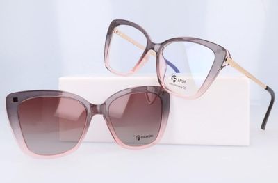Okulary przeciwsłoneczne damskie ze sklepu: Stylion w kategorii: Okulary przeciwsłoneczne damskie - zdjęcie 4D4DD33-06F-2088_7409