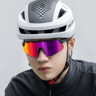 Okulary przeciwsłoneczne ze sklepu: Stylion w kategorii: Okulary przeciwsłoneczne męskie - zdjęcie 4D4DD33-06F-2088_7626
