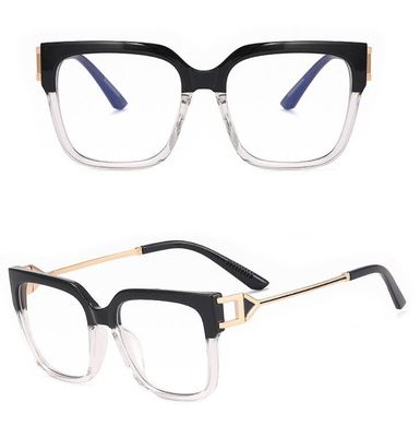 Okulary korekcyjne damskie ze sklepu: Stylion w kategorii: Okulary korekcyjne damskie - zdjęcie 4D4DD33-06F-2088_7869