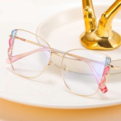 Okulary zerówki STYLION ze sklepu: Stylion w kategorii: Okulary zerówki damskie - zdjęcie 4D4DD33-06F-2088_7908