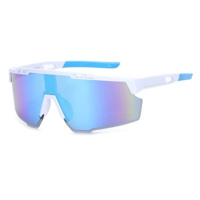 Okulary przeciwsłoneczne ze sklepu: Stylion w kategorii: Okulary przeciwsłoneczne męskie - zdjęcie 4D4DD33-06F-2088_8152