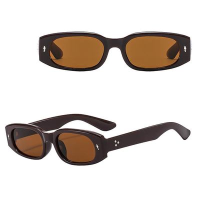 Okulary przeciwsłoneczne ze sklepu: Stylion w kategorii: Okulary przeciwsłoneczne męskie - zdjęcie 4D4DD33-06F-2088_8583