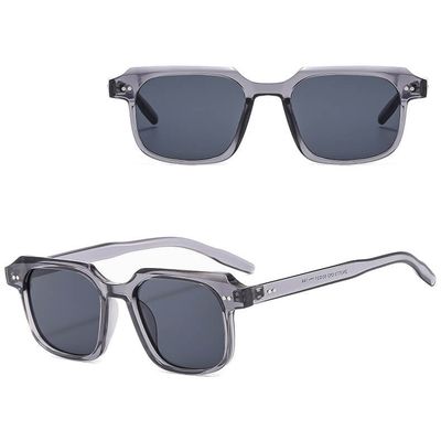 Okulary przeciwsłoneczne ze sklepu: Stylion w kategorii: Okulary przeciwsłoneczne męskie - zdjęcie 4D4DD33-06F-2088_8608