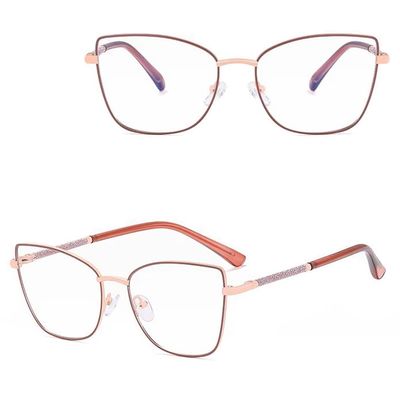 Okulary korekcyjne damskie ze sklepu: Stylion w kategorii: Okulary korekcyjne damskie - zdjęcie 4D4DD33-06F-2088_8717