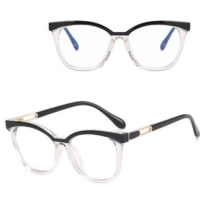 Okulary korekcyjne damskie ze sklepu: Stylion w kategorii: Okulary korekcyjne damskie - zdjęcie 4D4DD33-06F-2088_8759
