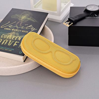 Etui STYLION ze sklepu: Stylion w kategorii: Etui - zdjęcie 4D4DD33-06F-2088_8786
