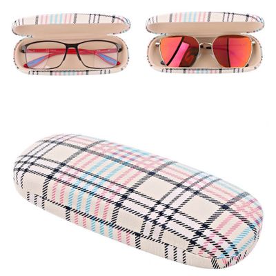 STYLION - Etui ze sklepu: Stylion w kategorii: Etui - zdjęcie 4D4DD33-06F-2088_8794