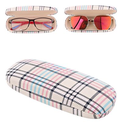 Etui ze sklepu: Stylion w kategorii: Etui - zdjęcie 4D4DD33-06F-2088_8794