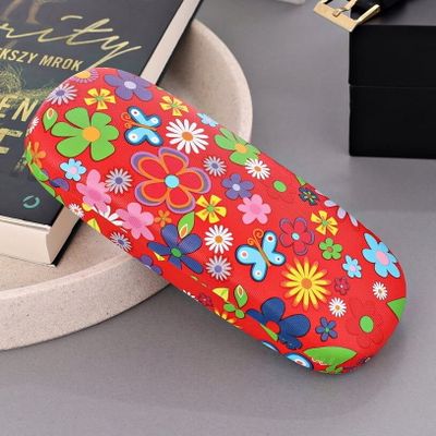 Etui ze sklepu: Stylion w kategorii: Etui - zdjęcie 4D4DD33-06F-2088_8797