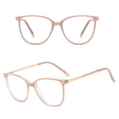 Okulary korekcyjne damskie ze sklepu: Stylion w kategorii: Okulary korekcyjne damskie - zdjęcie 4D4DD33-06F-2088_8811