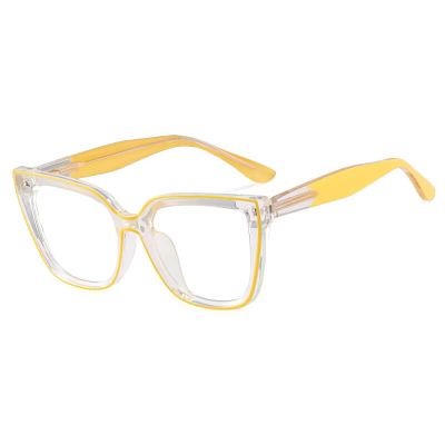 Okulary korekcyjne damskie ze sklepu: Stylion w kategorii: Okulary korekcyjne damskie - zdjęcie 4D4DD33-06F-2088_8861