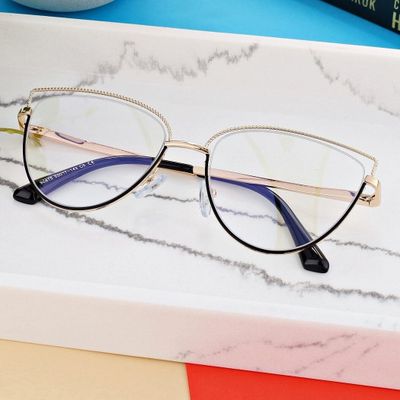 Okulary zerówki STYLION ze sklepu: Stylion w kategorii: Okulary zerówki damskie - zdjęcie 4D4DD33-06F-2088_8978