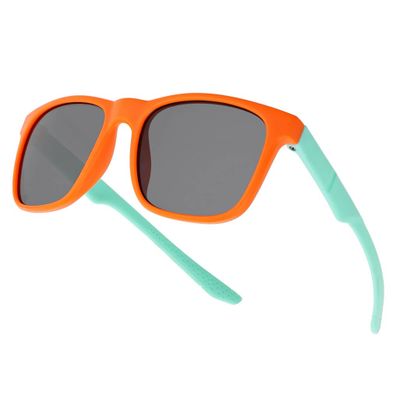 Okulary przeciwsłoneczne STYLION ze sklepu: Stylion w kategorii: Okulary przeciwsłoneczne męskie - zdjęcie 4D4DD33-06F-2088_9466