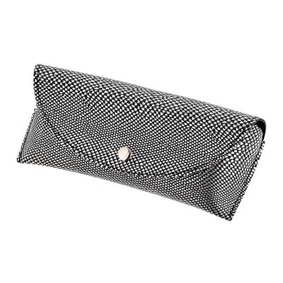Etui STYLION ze sklepu: Stylion w kategorii: Etui - zdjęcie 4D4DD33-06F-2088_9709