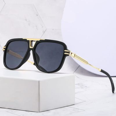 Okulary przeciwsłoneczne Stylion ze sklepu: Stylion w kategorii: Okulary przeciwsłoneczne męskie - zdjęcie 4D4DD33-06F-2088_9762