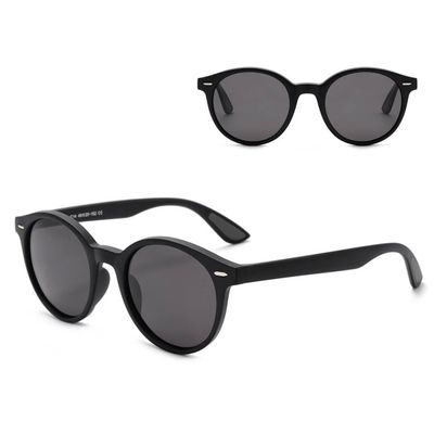 Okulary przeciwsłoneczne ze sklepu: Stylion w kategorii: Okulary przeciwsłoneczne męskie - zdjęcie 4D4DD33-06F-2088_9809
